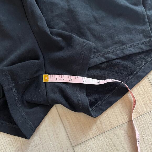 Old Navy Women’s Black Pull On Shorts Sz L - Picture 5 of 7